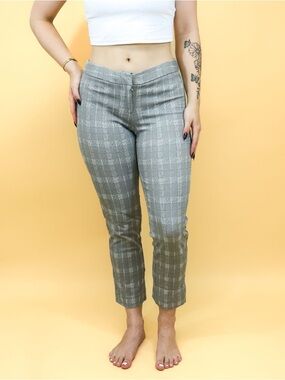 Amanda & Chelsea Gray Plaid Cropped Slim Pants